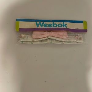 NWT! Vintage Weebock baby headband.
